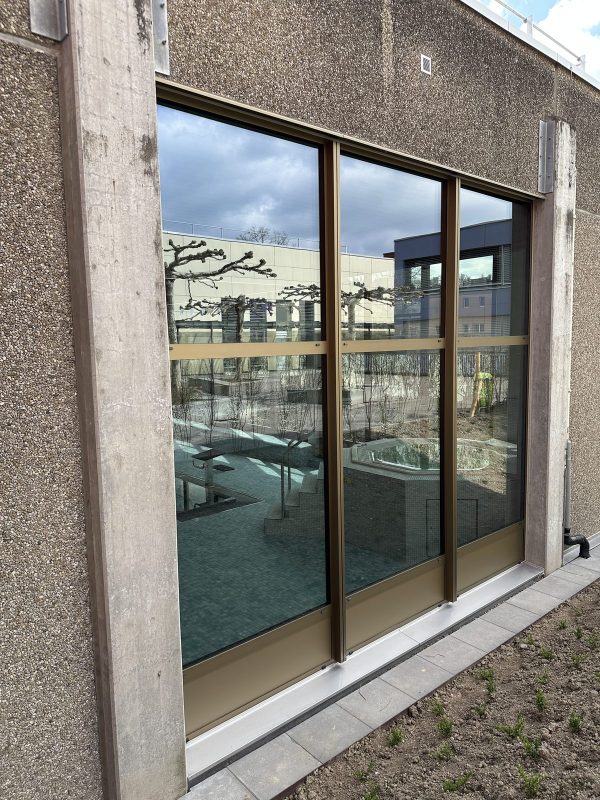 Fassade von Proverit, Beispiel 12